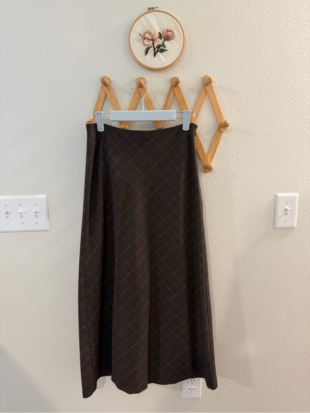 Old Navy Classic Chocolate Brown A-Line Plaid Skirt